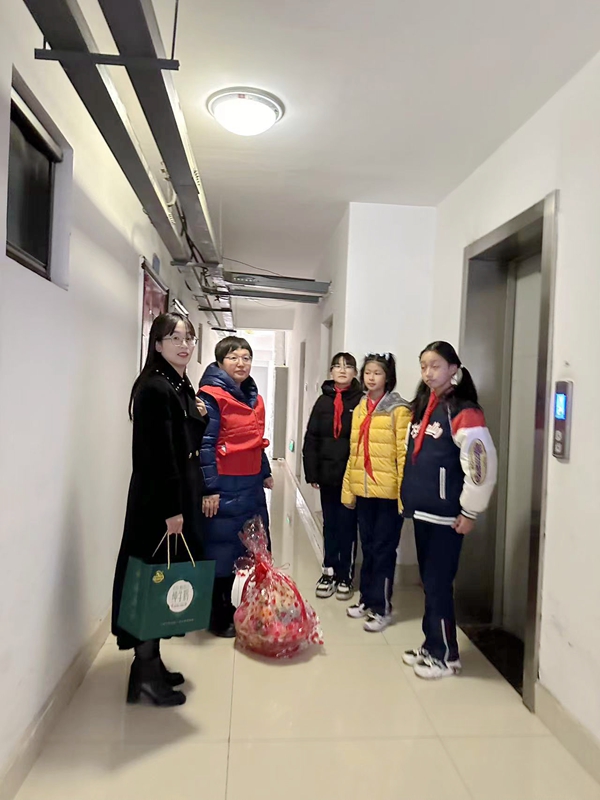 【工會(huì)新聞】“愛(ài)自心中生，心以愛(ài)做魂”孤寡老人探訪活動(dòng)